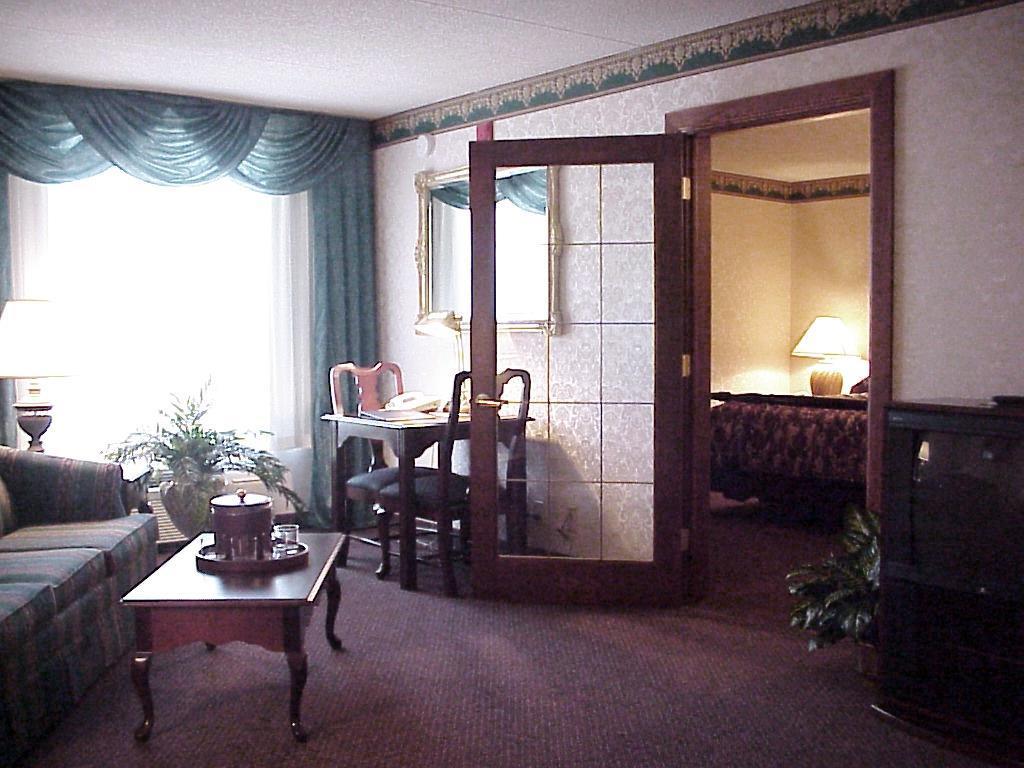 The Plaza Hotel & Suites Winona Cameră foto